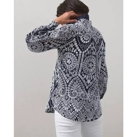 Chico´s Eyelet Billow Sleeve Shirt NWT Sz 2.5 14 Navy Blue White Embroidered - Picture 2 of 15